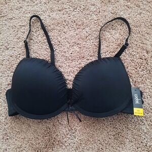 NWT Coobie 34 C Bra..  Padded Underwire, removable straps.